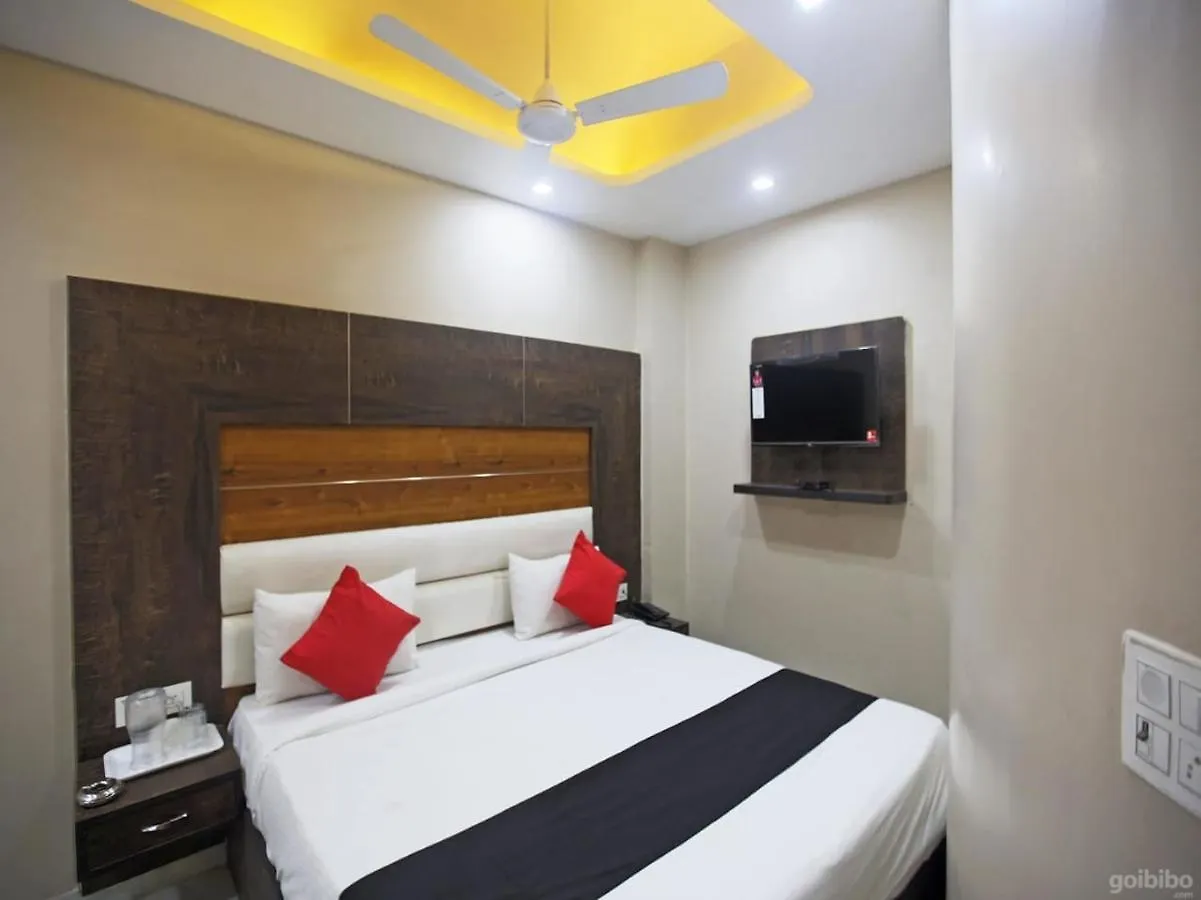 Hotel Amour By Rpi New Delhi