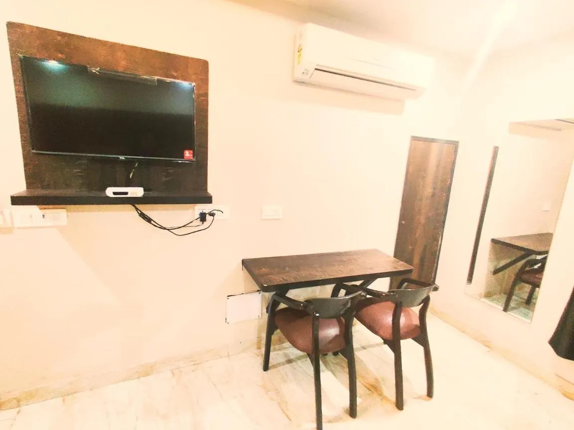 Hotel Amour By Rpi New Delhi 3*,  India