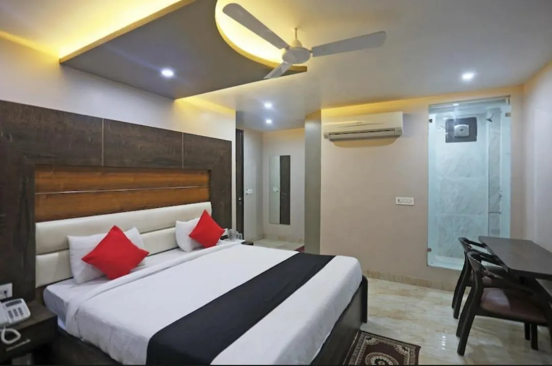 Hotel Amour By Rpi New Delhi 3*,